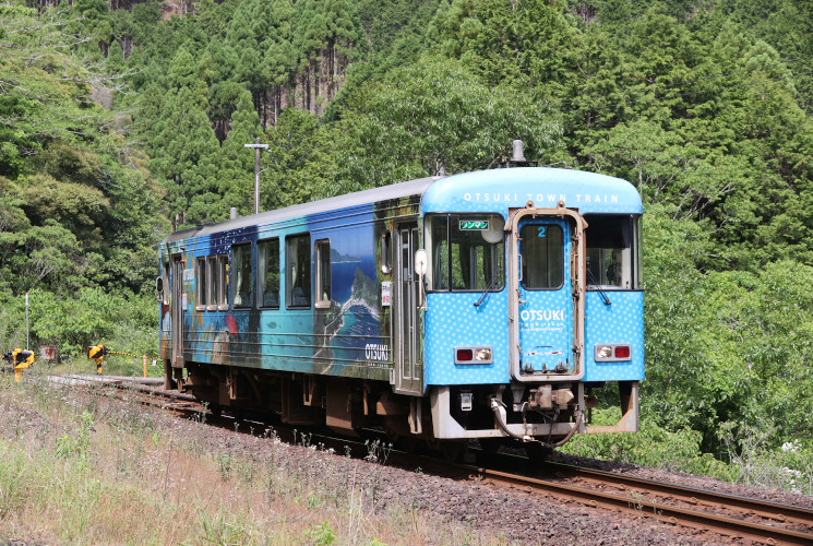 土佐くろしお鉄道　ＴＫＴ８００２（川奥信号場）