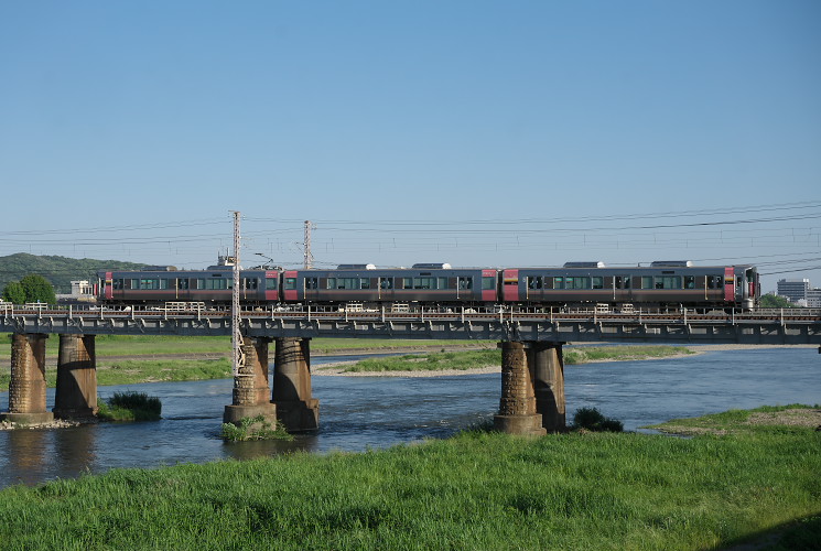２２７系電車（３両編成）西川原～岡山