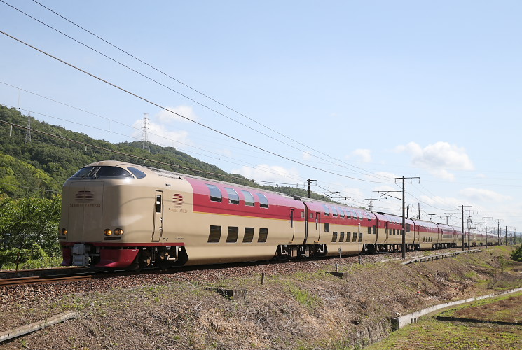 ２８５系寝台特急電車（万富～瀬戸）