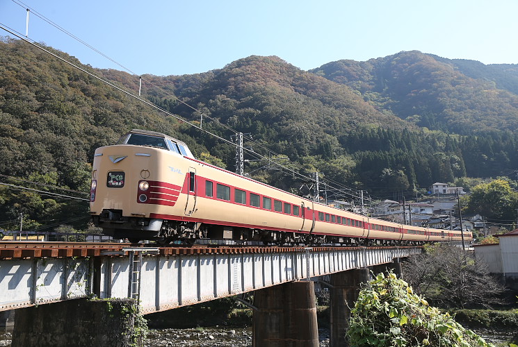 ３８１系「やくも」備中高梁～木野山