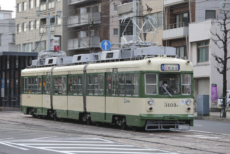 広島電鉄３１０３号（広電本社前付近）