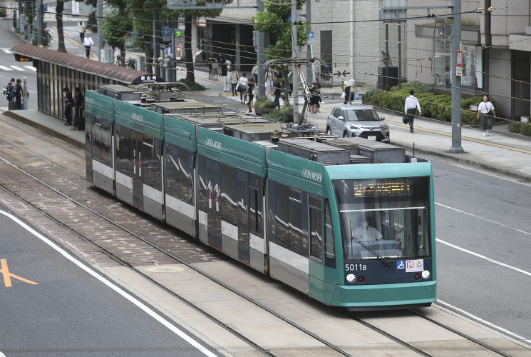 グリーンムーバー５０００形（５０１１）銀山町～胡町）