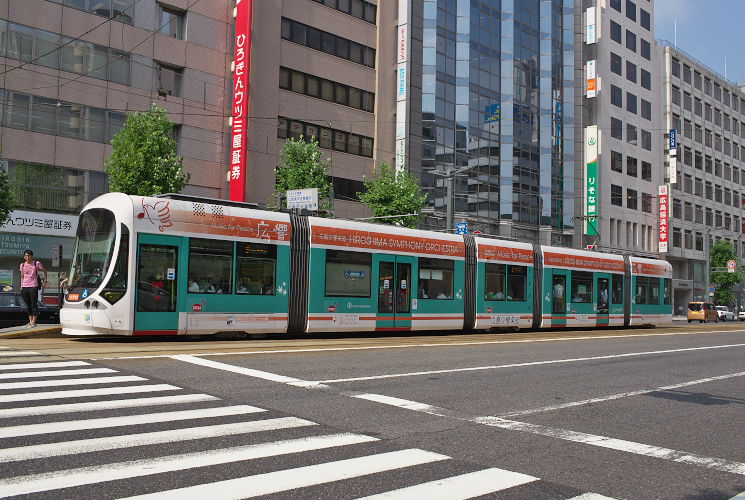 広島電鉄５１１０号電車