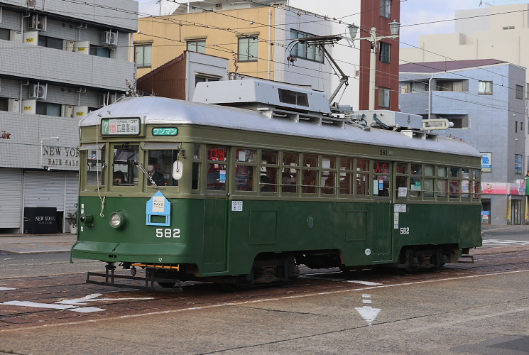広島電鉄５８２号電車（日赤病院前～広電本社前）