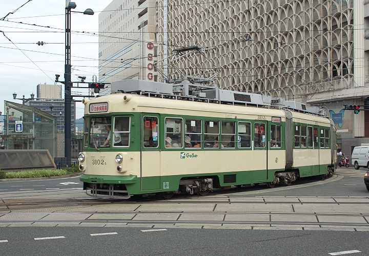 広電６０２号