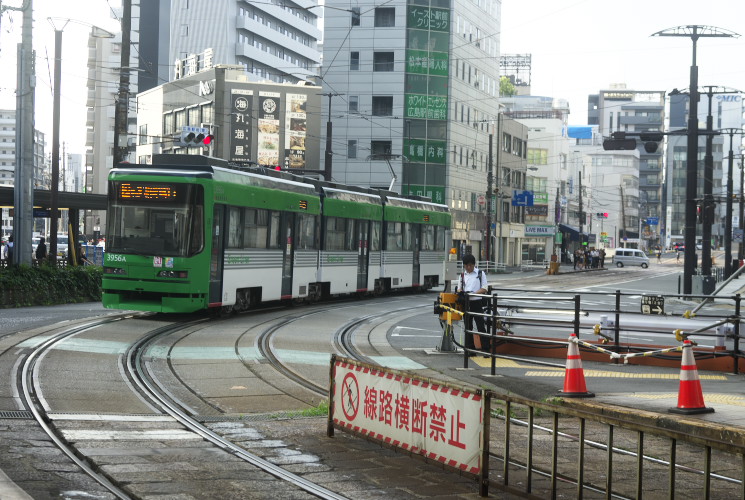 広島電鉄 ３９５６ （広島駅付近）