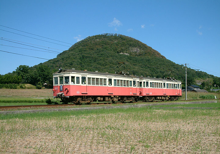 高松琴平電気鉄道　３２５号，３１５号　平木～白山