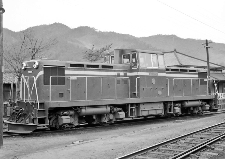 江若鉄道ＤＤ１３　５２