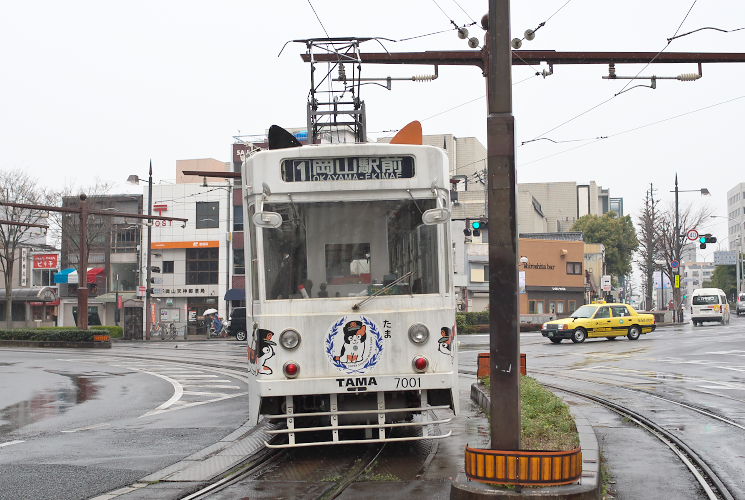 岡電７００１号（城下付近）