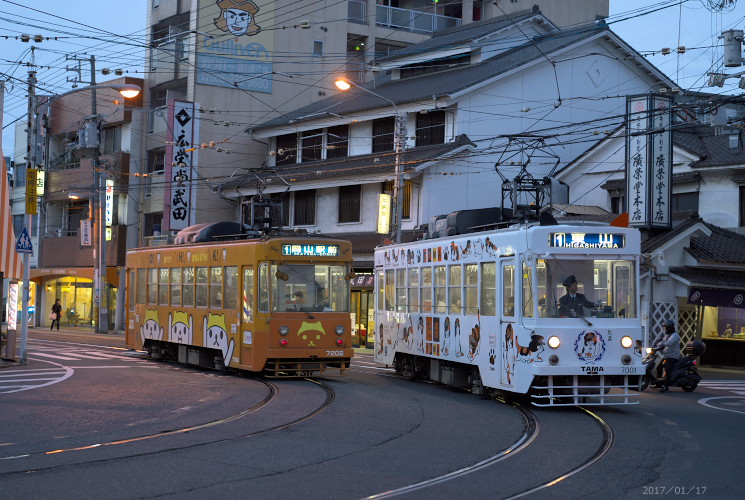 岡山電軌７００１号