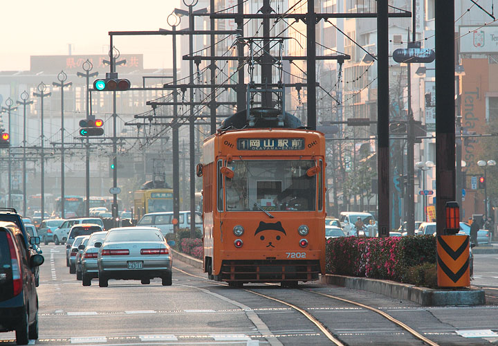 岡電７２０２号（城下～柳川）