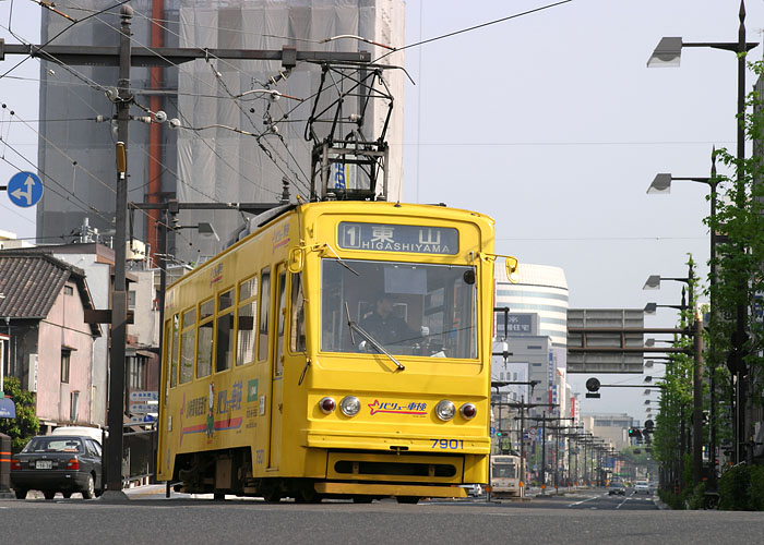 岡電７９０１号（西大寺町）