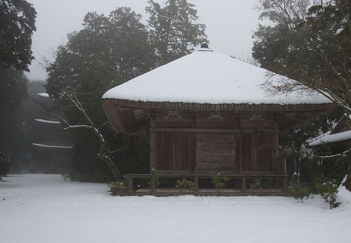 本山寺常行堂