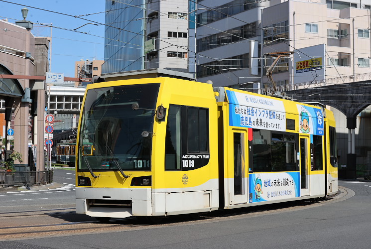 鹿児島市交通局　１０１８号電車（いづろ通～天文館通）