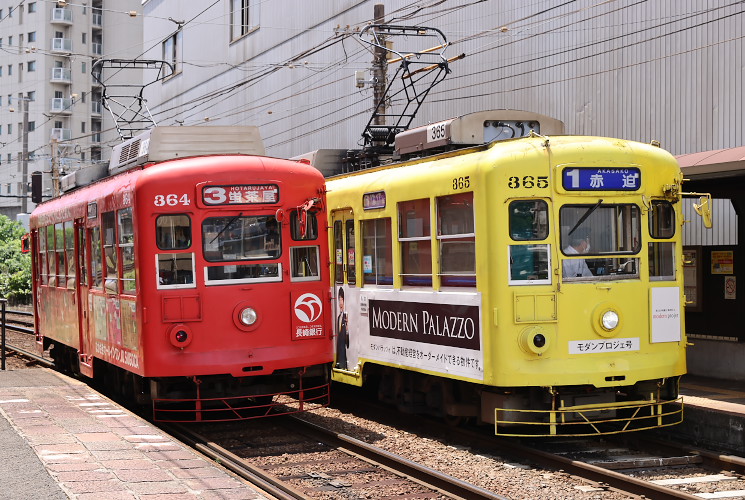 長崎電気軌道 ３６４号，３６５号（浦上車庫電停）