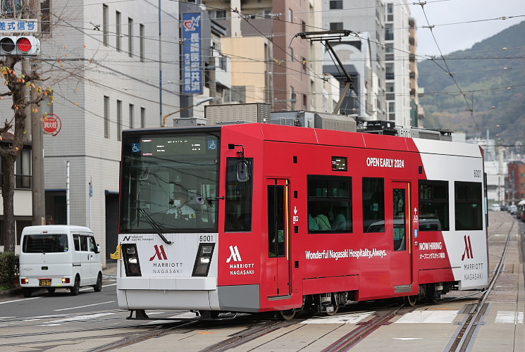 長崎電気軌道 ６００１号電車（諏訪神社～市役所）